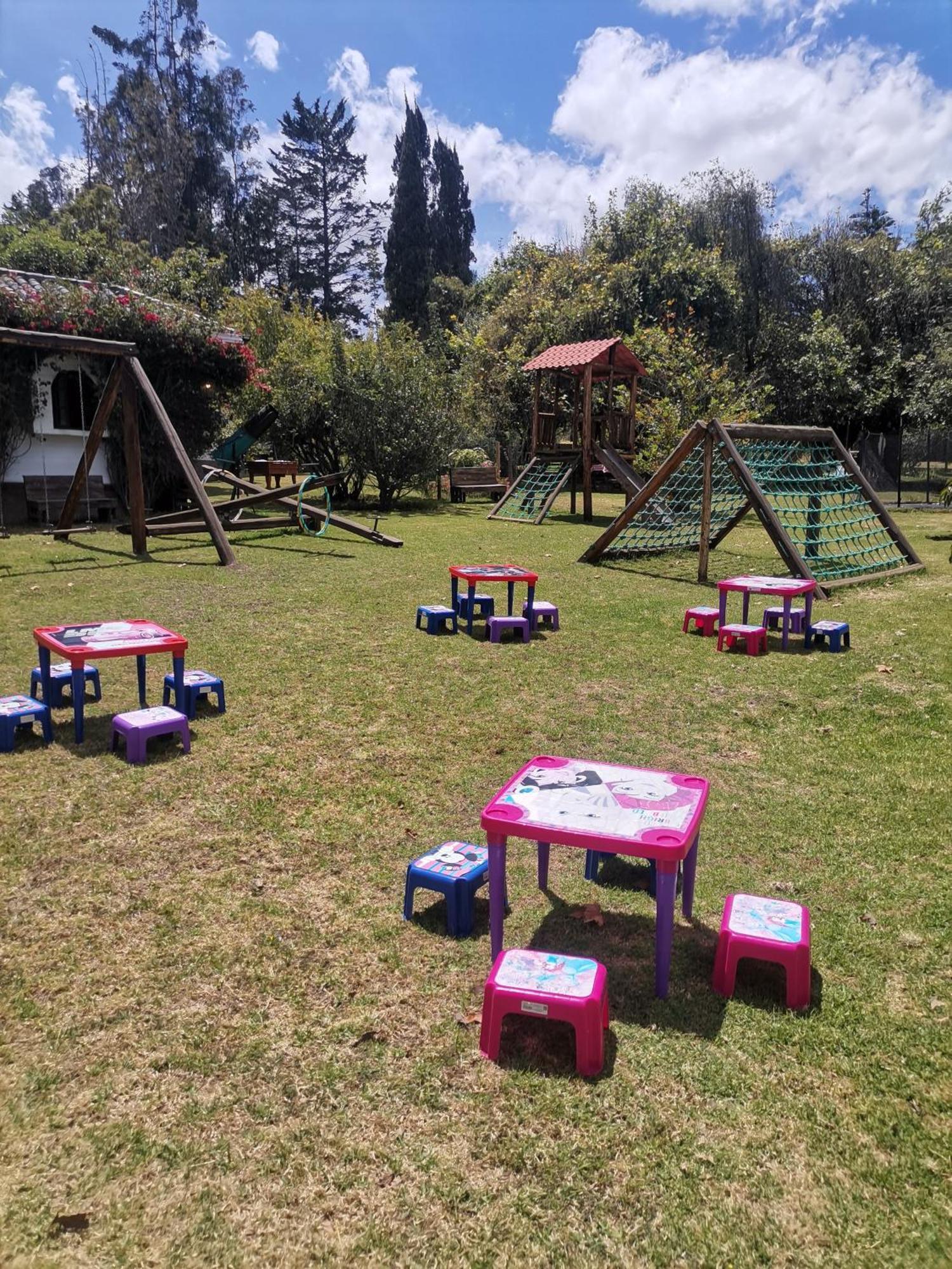La Granja De Papa Alberto Puembo Exteriör bild